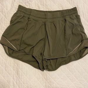 Lululemon hotty hot shorts